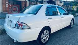 ميتسوبيشي لانسر